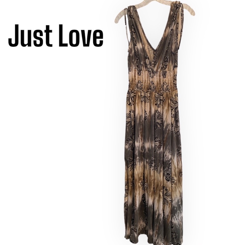 Just Love V-neck Gray & White floral Maxi Dress 2X